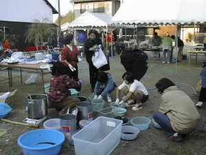 ��܂�A�����ߑ̌��R�[�i�[