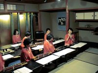 �����o�[�Љ�