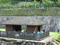 ���h����